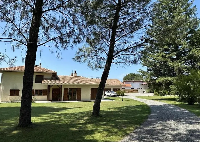 Hébergement de vacances La Lande *